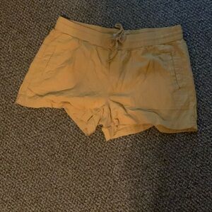Mustard linen shorts
